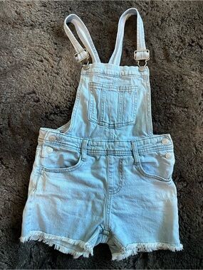 Cat & Jack Light Blue Denim Short Overalls Size S 6/7
